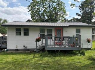 631 E Castleberry St, Piggott, AR 72454