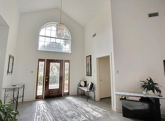 3rd image of 3624 Edenborn Ave