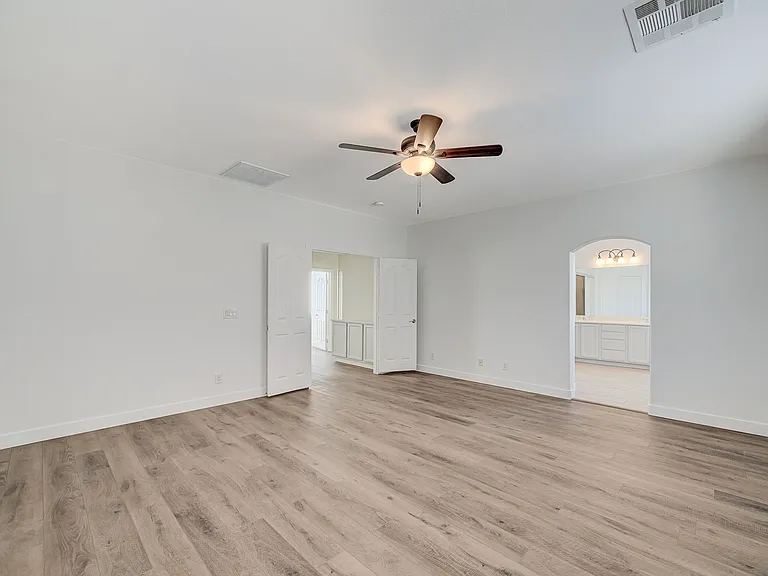 11490 Steponia Bay St — Photo 27