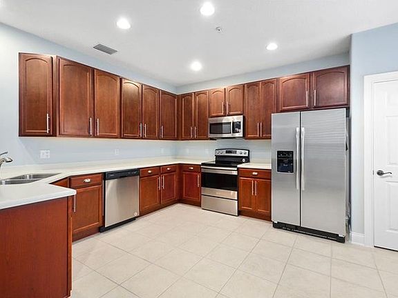 4th image of 6949 Piazza St #1