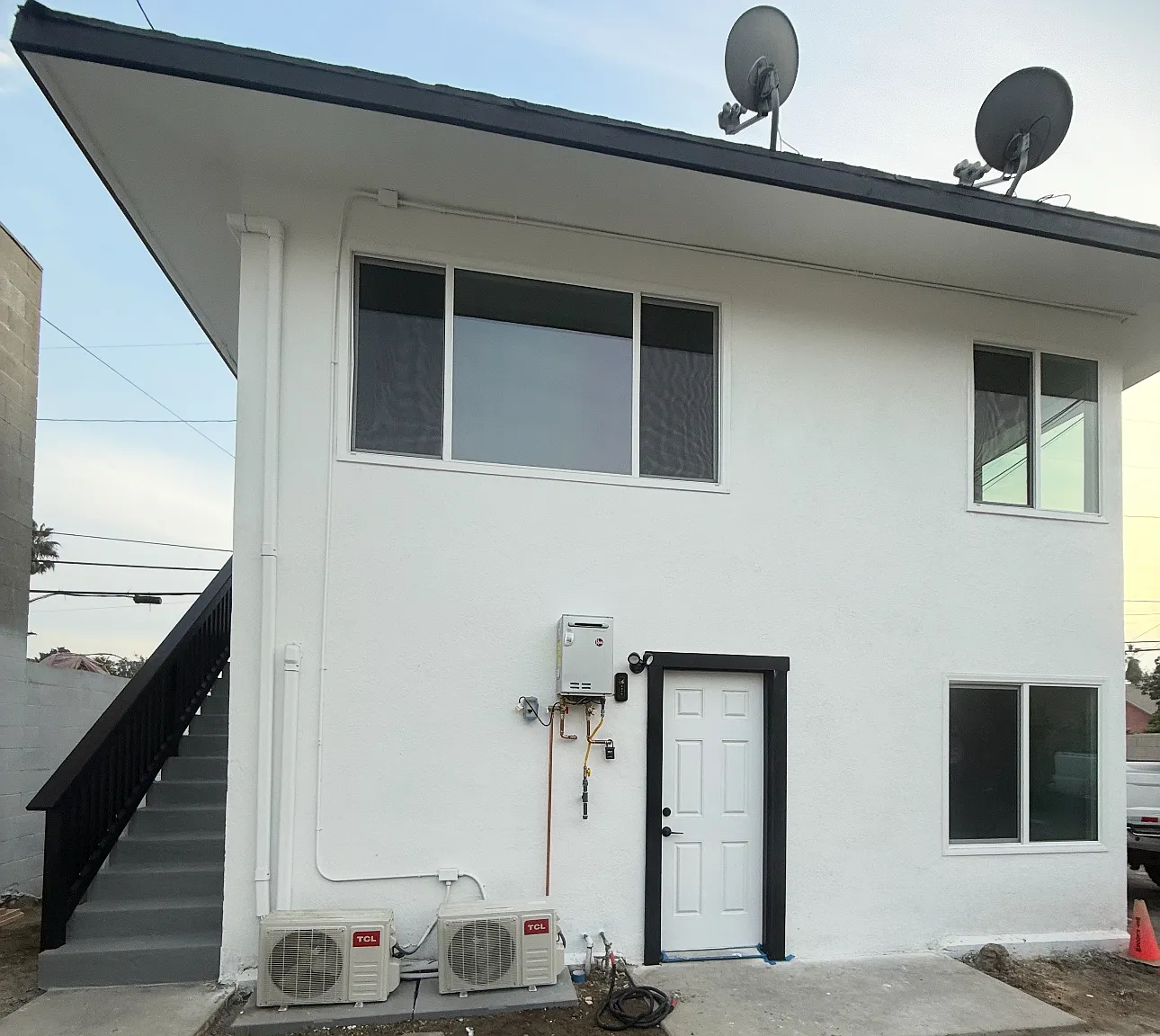 1 bed, 800 sqft, $1,700 — Photo 1