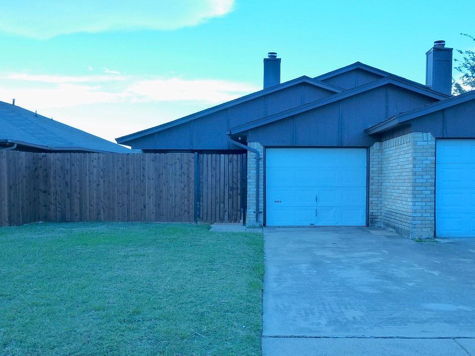 1st image of 2726 Countryside Ln