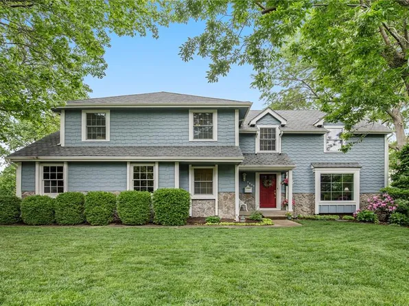 7909 El Monte St, Prairie Village, KS 66208