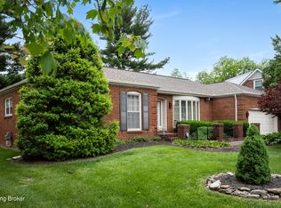8409 Nottingham Pkwy, Hurstbourne, KY 40222