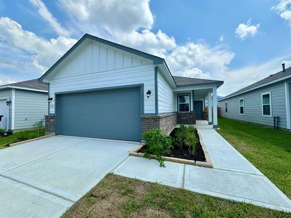 346 Century Farm Dr, Crosby, TX 77532