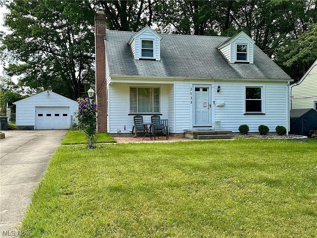 2133 Coleman Dr photo 1