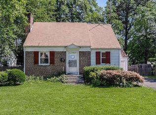 198 Delacy Dr, North Plainfield, NJ 07060