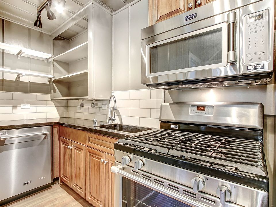 1st image of 1432 Harvard St #C
