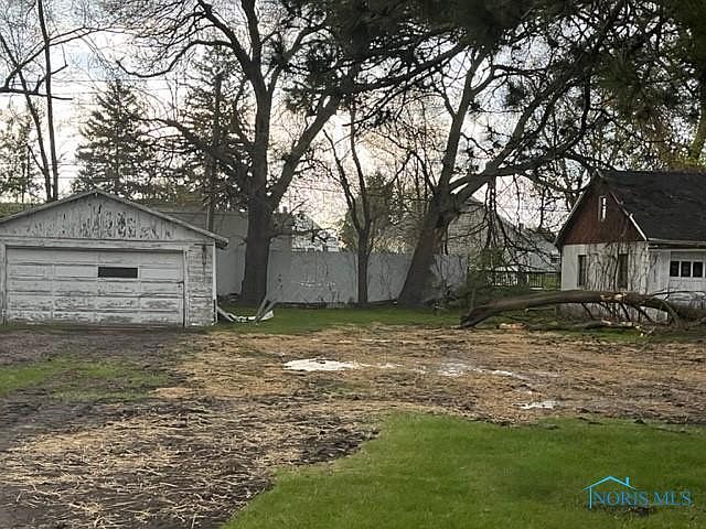 2nd image of 338 Burbank Dr