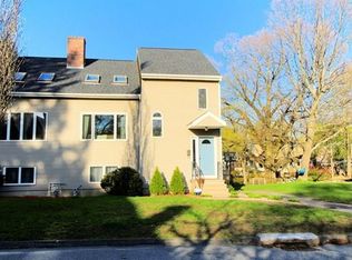 12 Ernest Ave, Worcester, MA 01604
