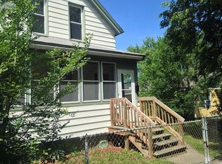 1103 Ross Ave, Saint Paul, MN 55106