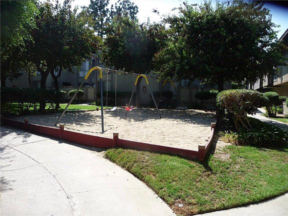 5th image of 838 Coriander Dr #25