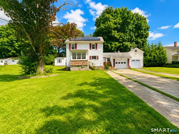 6 Culvert City Road, New Milford, CT 06776