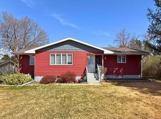 1277 L St, Burwell, NE 68823