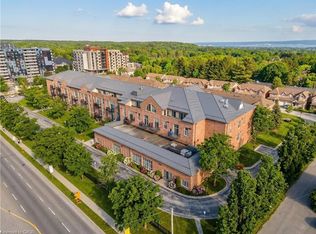 262 Dundas St E #320, Hamilton, ON