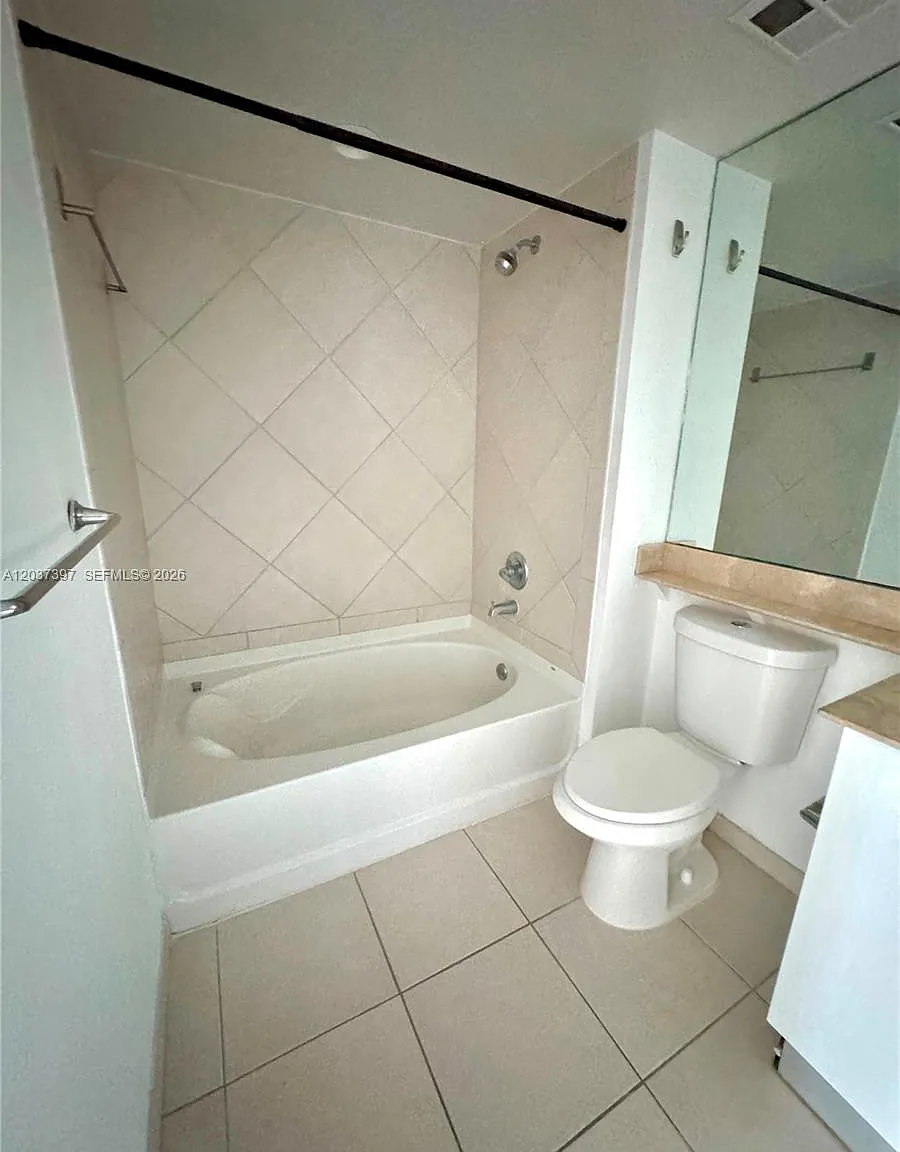 1 bed, 846 sqft, $2,750 — Photo 3