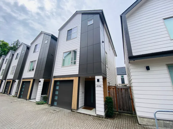 3942 SE Gladstone St, Portland, OR 97202