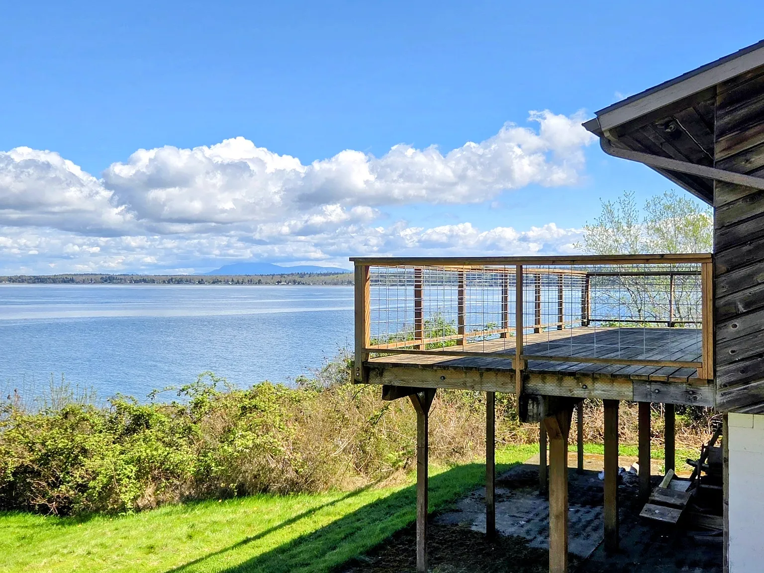 1 bed, 1.5 bath, 1300 sqft, $1,500 — Photo 3