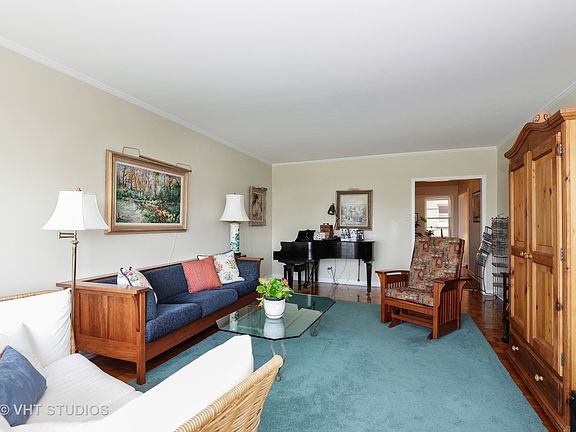 5th image of 1500 Hinman Ave APT 604