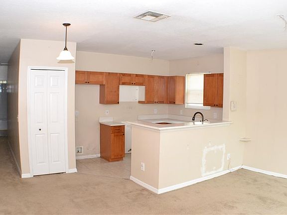 2nd image of 15112 Deer Meadow Dr