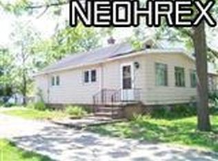 16402 Home St, Maple Heights, OH 44137