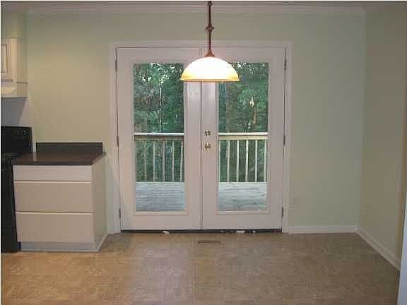 2nd image of 4014 Lost Oaks Dr