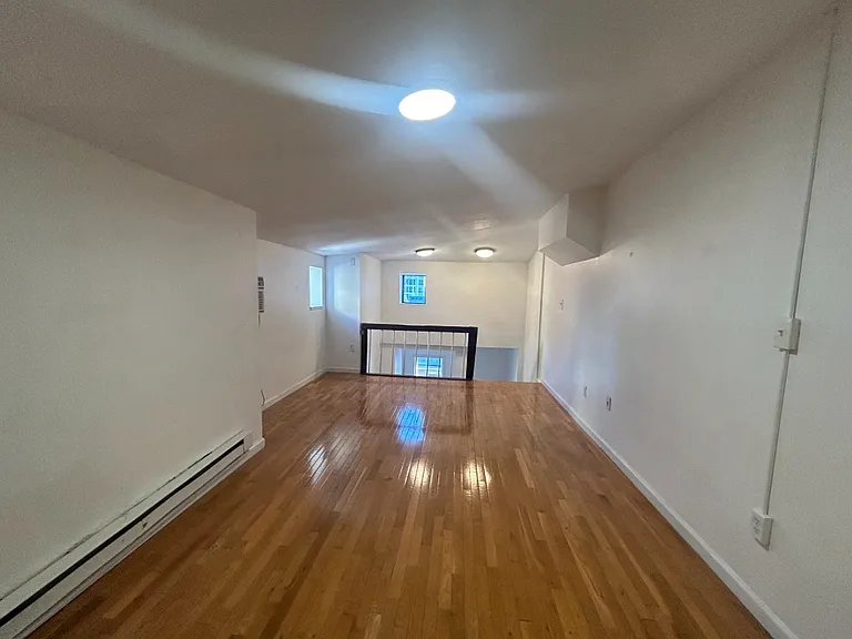 2015 Walnut St #307 — Photo 8