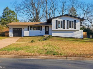 11123 Byrd Dr, Fairfax, VA 22030