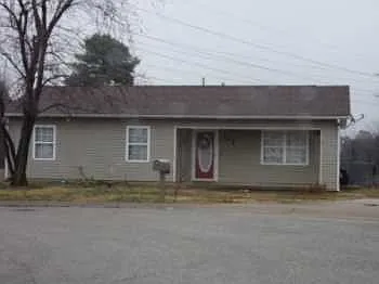 402 Habitat Cv — Photo 1
