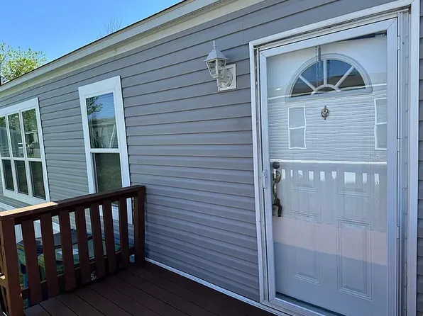 119 Palomino Dr, Sanger, TX 76266