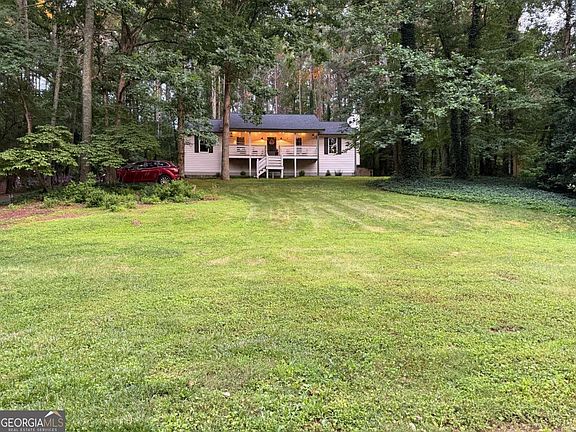 3rd image of 417 Sweetgum Dr