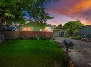 232 W Cherry Ave, Meridian, ID 83642