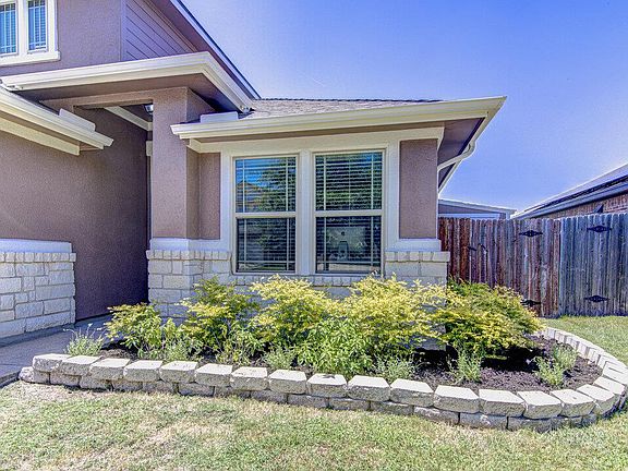 2nd image of 17524 Bridgefarmer Blvd
