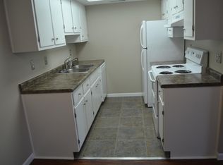 434 Woodside Trl #C-8, Decatur, IL 62521