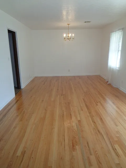 3 bed, 1449 sqft, $1,295 — Photo 4