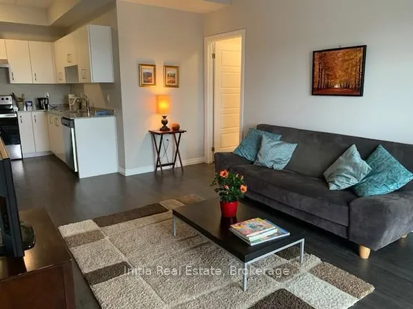 35 Kingsbury Sq #323, Guelph, ON N1L 0J4