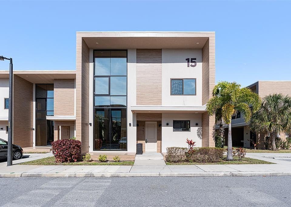 1st image of 7457 Bleecker Ln