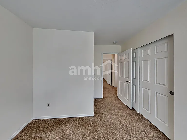 1639 182nd St E — Photo 18