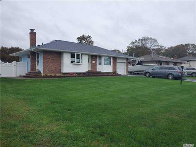 23 Craig Rd, Islip Terrace, NY, 11752