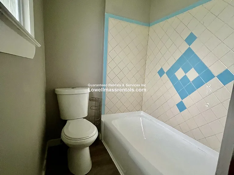 141 Alma St — Photo 13
