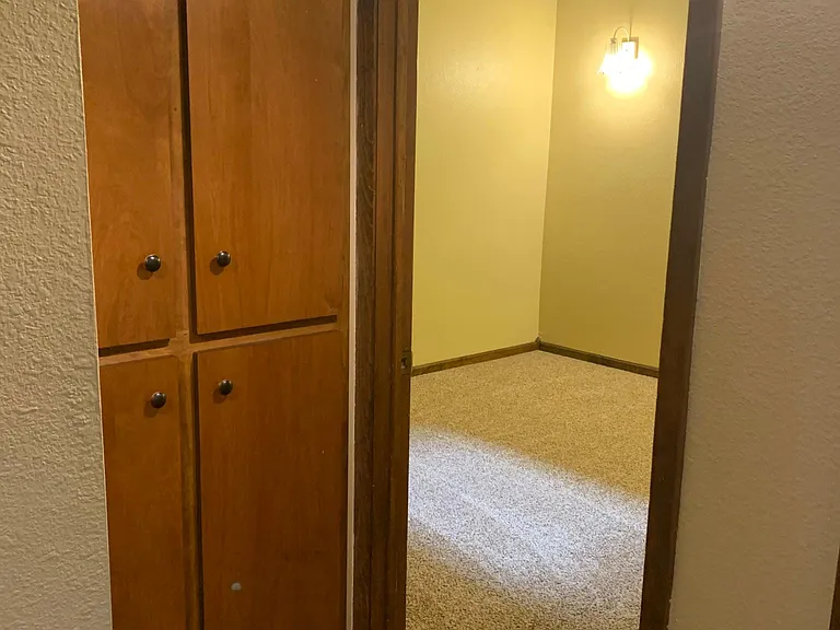 417 Innsdale Ter — Photo 14
