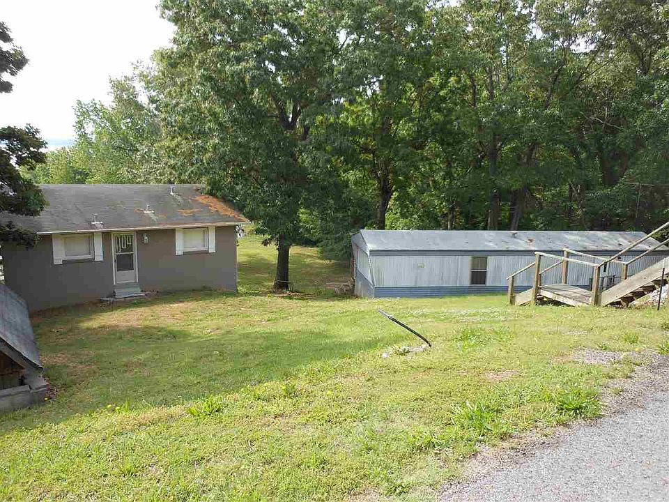 1st image of 518 Lake Shore Dr