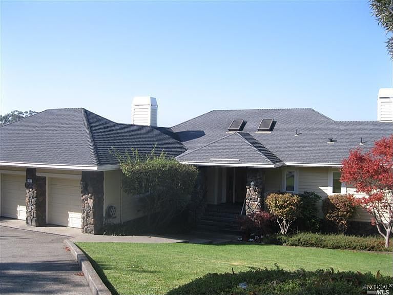 2nd image of 1018 Cohen Ct