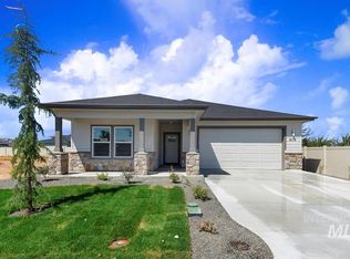 2911 E Diorite Dr, Nampa, ID 83686