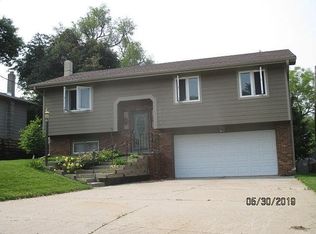 20559 Binney St, Elkhorn, NE 68022