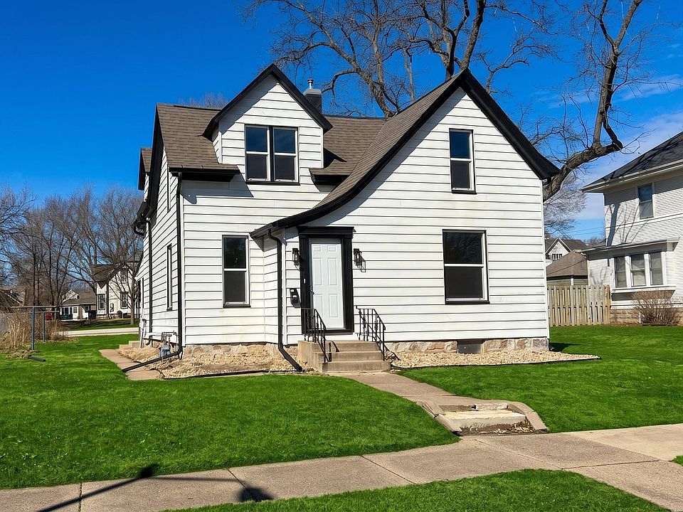 1st image of 1821 Clay St