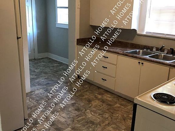 5th image of 1439 39th Ave E #C