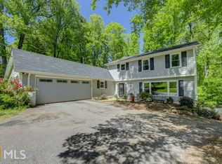 2110 Gunstock Dr, Stone Mountain, GA 30087