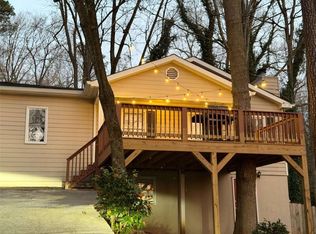 4416 Cary Dr, Snellville, GA 30039