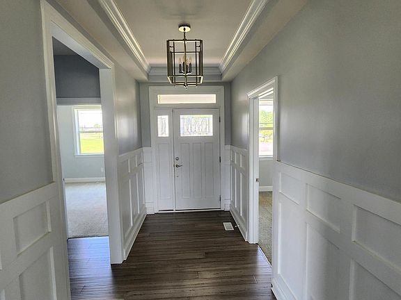 3rd image of 15050 Sandpiper Rd